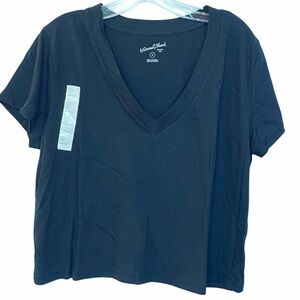 Universal Thread XL black v-neck cropped tee